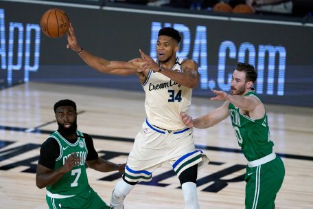 NBA-Saisonauftakt / Titelverteidiger Lakers wieder Favorit