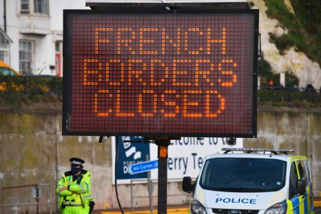 In Dover ist für die Lastkraftfahrer einstweilen Endstation