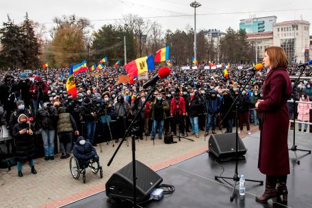 Moldawien / Pro-russische Regierung tritt zum Amtsantritt der ersten weiblichen Staatschefin zurück