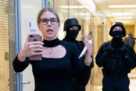 Russland / Kreml lässt nach Enthüllungen zu Attentat Nawalny-Aktivistin Sobol drangsalieren