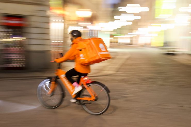 Covid-19-Maßnahmen / Nach 21 Uhr darf Essen in Luxemburg nur noch geliefert werden