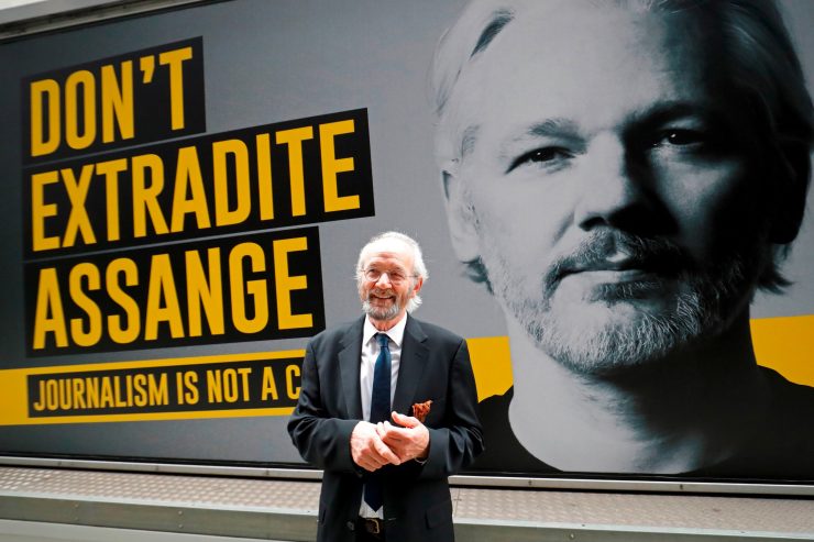 Großbritannien / Ein Gericht in London entscheidet am Montag über die Auslieferung von Julian Assange an die USA