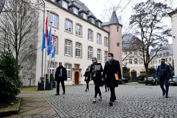 Gutachten / Staatsrat vermisst Erklärung für Lockerung des Lockdowns – Opposition kritisiert „Entscheidung aus der Hüfte“