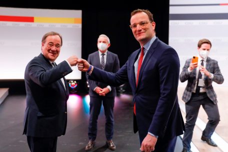 Nach Laschet-Wahl / Für die CDU stellen sich bereits die nächsten Fragen – auch weil Merz für Eklat sorgt