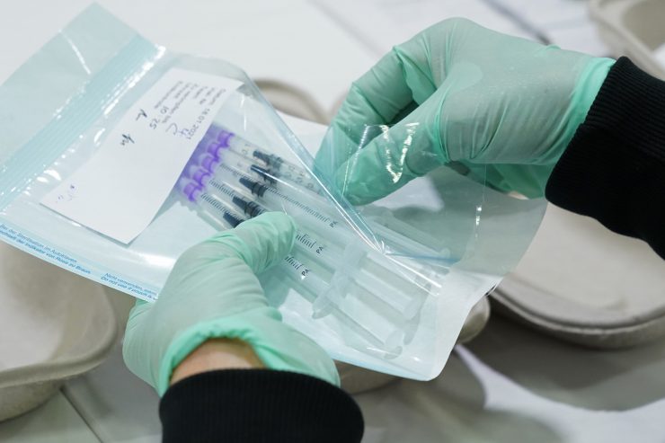 WHO / Bisher erst 25 Impfdosen in armen Ländern gespritzt