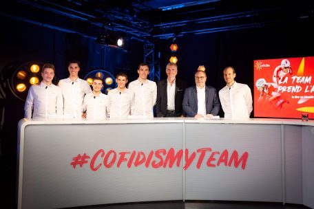 Jempy Drucker gehörte zu den Gästen bei der Vorstellung von Cofidis in einem Pariser TV-Studio