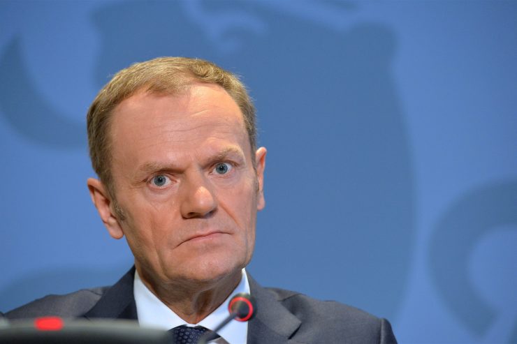 Polen / Donald Tusks liberale Bürgerplattform feiert  20. Geburtstag mitten in einer Krise