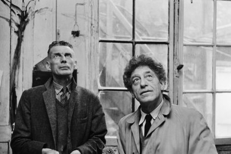 En 1961 &agrave; Paris, Samuel Beckett, dans l&rsquo;ateilier du sculpteur et peintre Alberto Giacometti