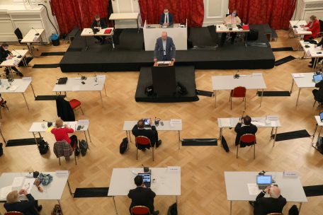 Medienkommission / Abgeordnete erhalten am Freitag Einsicht in den RTL-Konzessionsvertrag