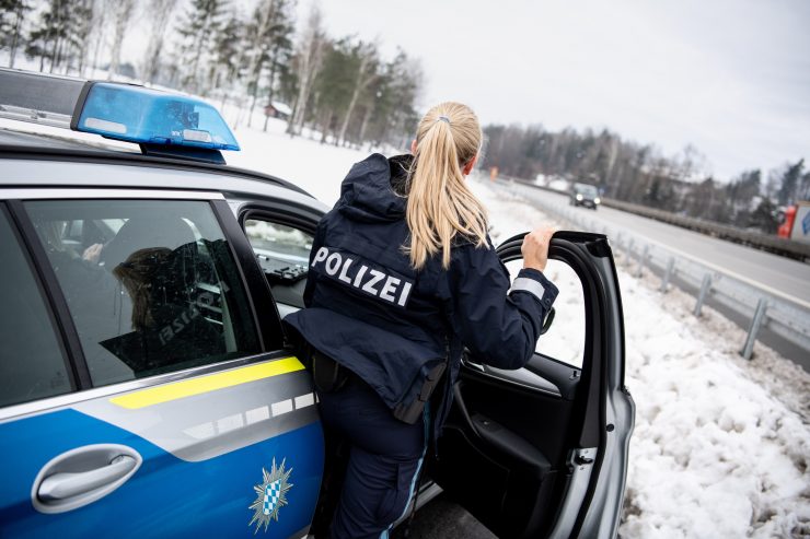 Nach Drohung aus Deutschland / Größter B.1.351-Cluster außerhalb Südafrikas macht Tirol zur Sperrzone