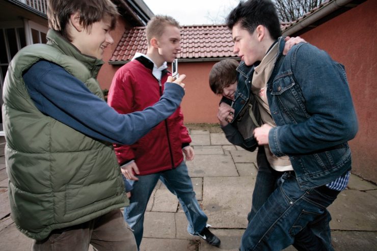 Schule / Lehrervereinigung Agess warnt vor erhöhter Gewaltbereitschaft bei Jugendlichen
