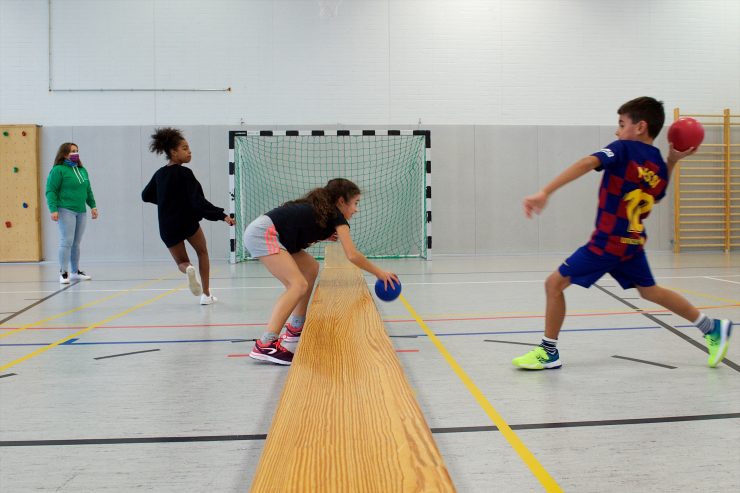 Zusätzlicher Sportunterricht / Präsident der Sportlehrervereinigung bedauert Meischs konsequente Ablehnung