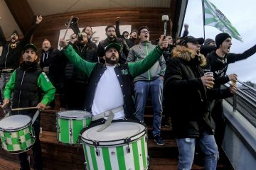 Fußball / Eine 34-jährige Liebesgeschichte: Das „huis clos“ aus dem Blickwinkel eines hartgesottenen Mondorf-Fans