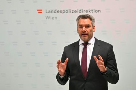 Österreich / Experten bescheinigen Staatspolizei Versagen vor Wiener Anschlag