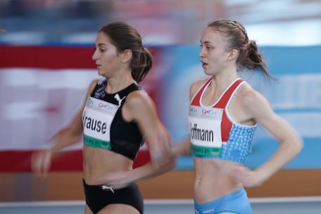 „Eine große Last ist weg“ / Interview mit Vera Hoffmann nach ihrem Hallen-Landesrekord über 1.500 Meter