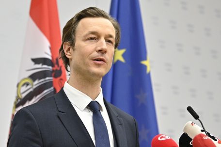 Sorgte f&uuml;r traurige Premiere: Finanzminister Gernot Bl&uuml;mel