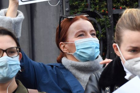 Maskentragen wird zur neuen Normalit&auml;t.