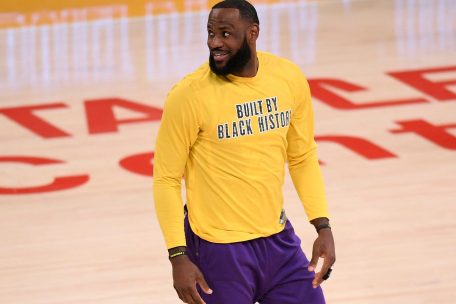 Abseits der Felder / James kontert „politischen Berater“ Ibrahimovic: „Werde niemals meinen Mund halten“