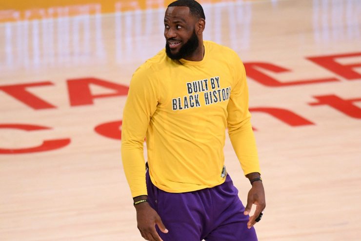 Abseits der Felder / James kontert „politischen Berater“ Ibrahimovic: „Werde niemals meinen Mund halten“