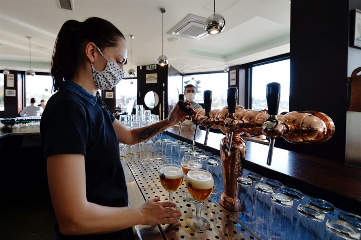 Testbereitschaft Horeca / Lex Delles und Alain Rix können sich geringe Teilnahme der Gastronomen nicht erklären