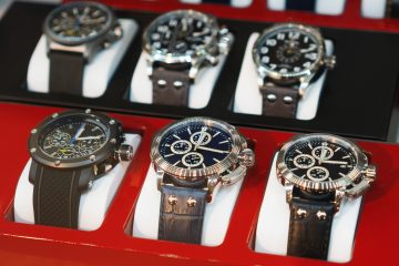 Zerstören oder Versteigern / Was konfiszierten Luxusuhren blühen kann