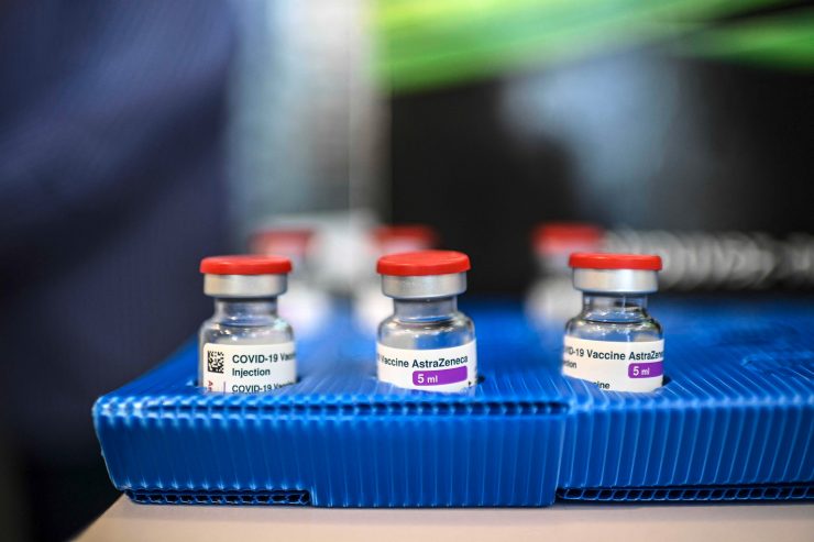 Pandemie / Wegen Impfstoff-Knappheit: Italien blockiert Export von AstraZeneca-Impfdosen nach Australien