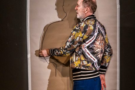 Theater / Wenn ich der Erste bin, wirst du der Letzte sein?“: „Superspreader“ von Albert Ostermaier im TNL