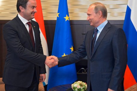 Corona-Pandemie / Bettel und Putin reden über möglichen Kauf von russischem Impfstoff Sputnik V durch Luxemburg