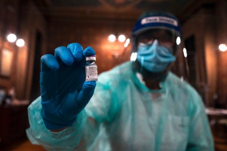 Corona / EU liefert großen Teil ihrer Impfstoff-Produktion in Drittländer