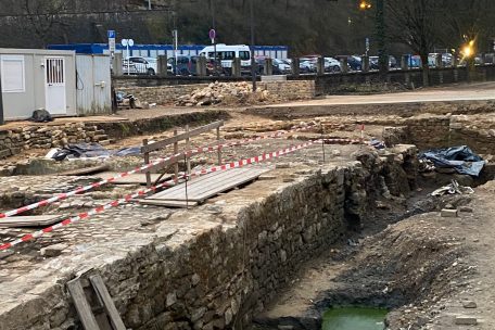 Fouilles en cours sur le parking Saint-Ulrich dans le Grund
