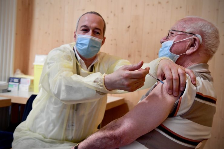 Paulette Lenert / Luxemburg beginnt schon nächste Woche mit der dritten Impfphase