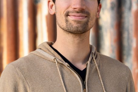 Gil Kirchen ist Projektkoordinator bei &bdquo;&Euml;mweltberodung L&euml;tzebuerg&ldquo;