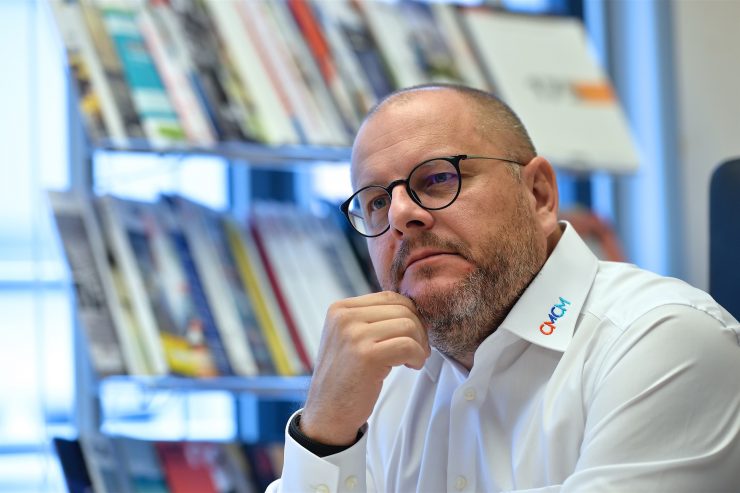 HRS-Affäre / CMCM-Generaldirektor Fabio Secci zu Schummers Aussagen: An Impfstrategie des Staats gibt es nichts zu rütteln