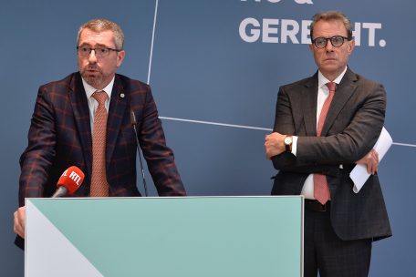 Causa „Freundeskreis“ / „Nicht für Dinge, die nicht stimmen“: Frank Engel sieht keinen Anlass zum Rücktritt