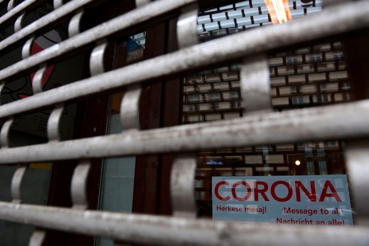 Lockdown hier, Lockdown da / Mehrere EU-Staaten sehen sich zu Verschärfungen gezwungen