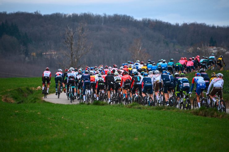 Katalonien-Rundfahrt / 4. Etappe: Chaves siegt nach Kämnas langem Soloritt – A. Yates weiter vorne 