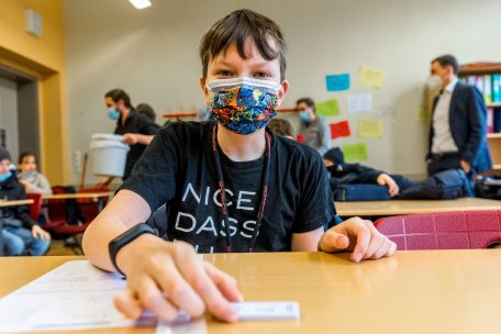 Corona-Wochenbilanz  / „Szenario vier“ in einer Grundschulklasse der „Ecole internationale“