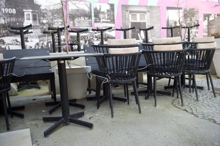 Covid-Gesetzgebung / Gesundheitskommission sträubt sich gegen Terrassen-Register – Abstimmung Ende nächster Woche