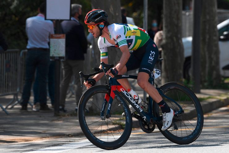 Katalonien-Rundfahrt / A. Yates gewinnt Jubiläumsauflage: Sagan meldet sich zurück – De Gendt siegt am Sonntag