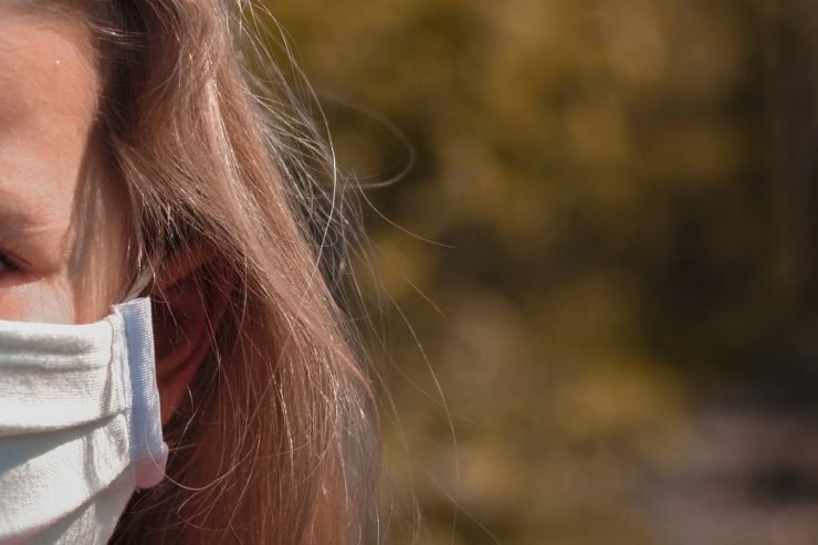 Pandemie / Präsidentin der Nationalen Ethikkommission: Jüngere zahlen in der Krise „eine doppelte Strafe“