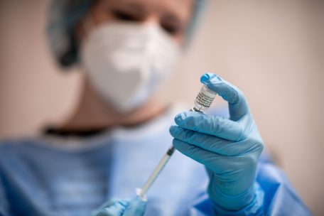 Thrombose / Großbritannien meldet sieben Todesfälle nach 18 Millionen AstraZeneca-Impfungen