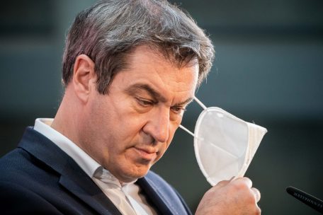 Auch der bayrische Ministerpr&auml;sident Markus S&ouml;der hatte seinen Hut f&uuml;r die Unions-Kanzlerkandidatur in den Ring geworfen