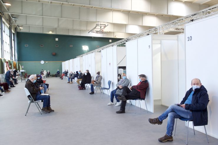 Impfstrategie / In Luxemburg haben die Menschen kein  Mitspracherecht bei der Wahl des Wirkstoffes