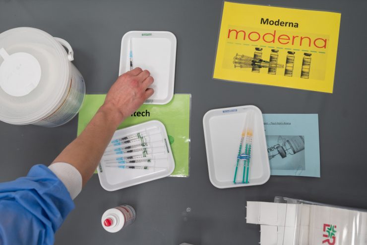 Corona-Epidemie / Santé meldet am Mittwoch 285 Neuinfektionen und zwei weitere Tote – 160 erste und 1.047 zweite Impfungen