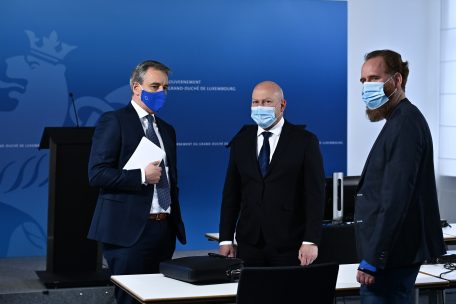 Bildungsminister Claude Meisch, Universit&auml;tsrektor St&eacute;phane Pallage und Lucet-Direktor Antoine Fischbach bei der Pressekonferenz am Donnerstag