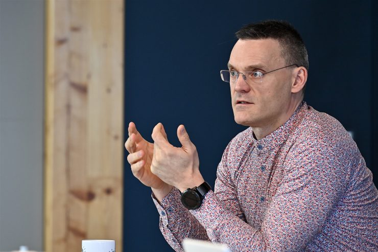 Tourismus / Sales-Lentz plant Impfreisen – Luxair-CEO Feith findet das „ethisch nicht korrekt“