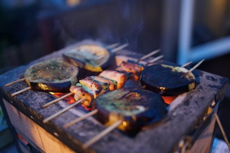 Gemüse auf dem Grill: Vegetarische Beilagen werden immer beliebter