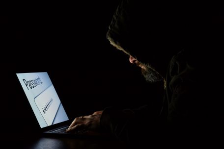 Deutschland / Eine der weltweit größten Kinderpornoplattformen im Darknet gesprengt