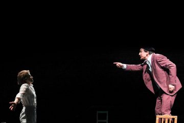 Théâtre / Un virus mortel, un blog érotique et un délire avec cinq chevaux