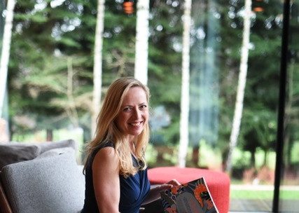 Isabelle Marinovs Weg zu ihrem Traumberuf als Schriftstellerin nahm einen Umweg &uuml;ber ein Jura-Studium und eine f&uuml;nfj&auml;hrige Praxis als Anw&auml;ltin&nbsp;